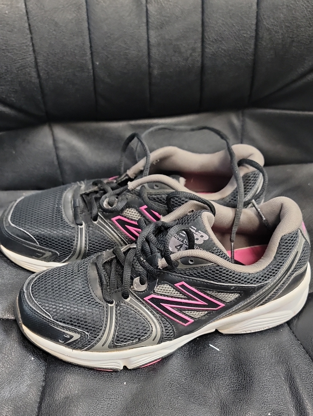 New Balance Women's Black with Pink Accent Athletic Sneakers